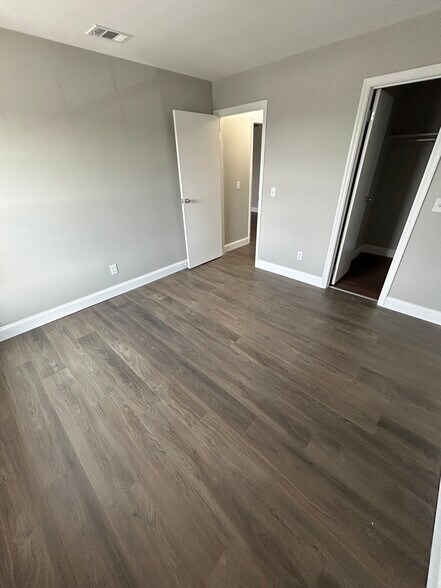 Building Photo - 112 Prescott Pl