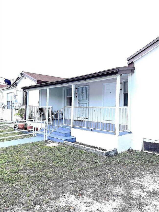 Building Photo - 3101 NW 28th St