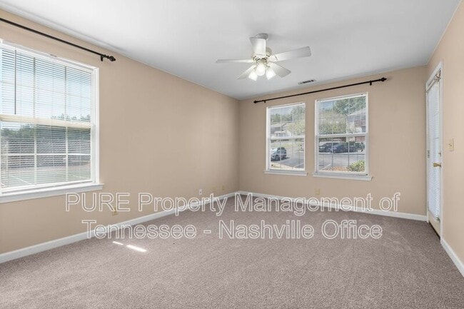 Building Photo - 146 N Timber Dr