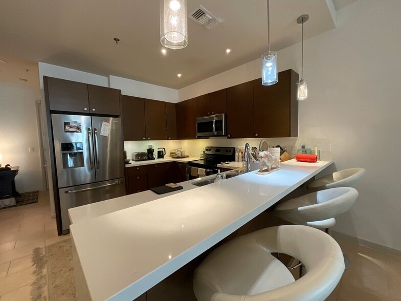 Building Photo - 17902 La Cantera Pkwy