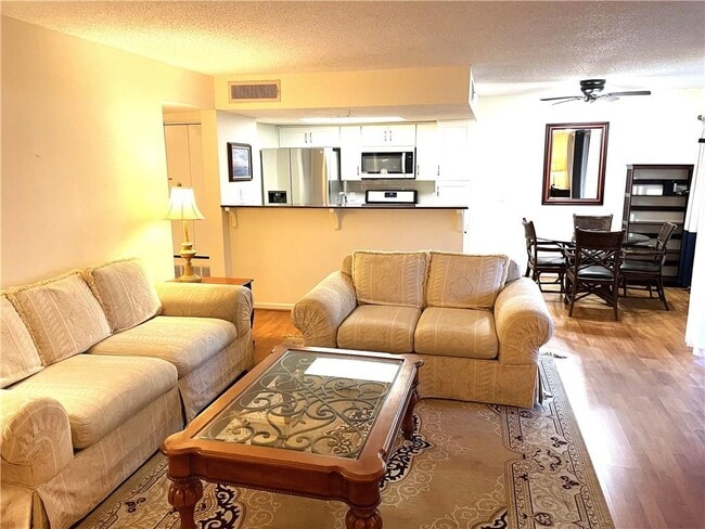 Building Photo - 3083 Westwood Way