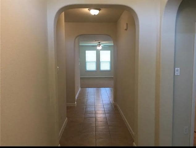 Building Photo - 1045 Spanish Needle Trail