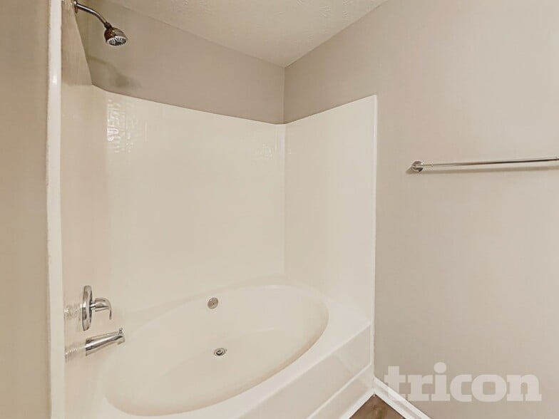 Building Photo - 3303 Homeward Trail