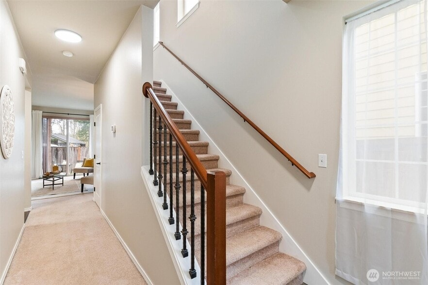 Building Photo - 21912 SE 240th Pl