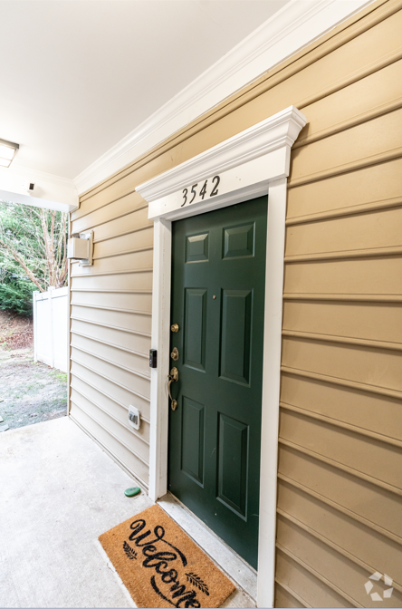 Building Photo - 3542 Huntley Manor Ln