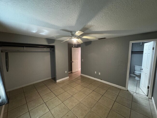 Building Photo - 8390 SW 101st Place Rd