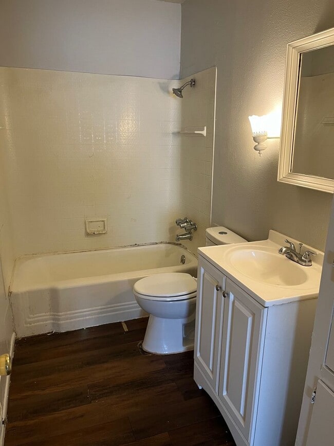 Building Photo - Bossier City - 3BR/1BA