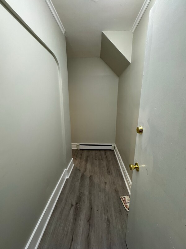 Building Photo - 807 S 13th St