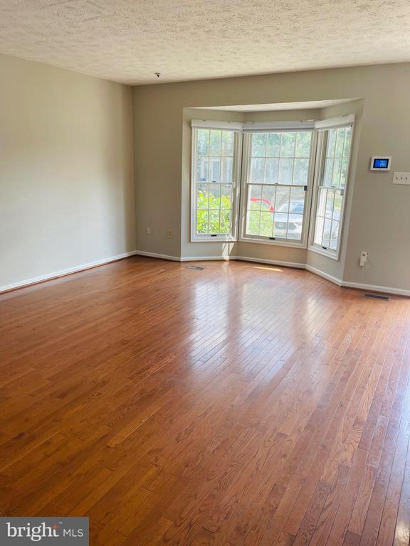 Building Photo - 4462 Regalwood Terrace