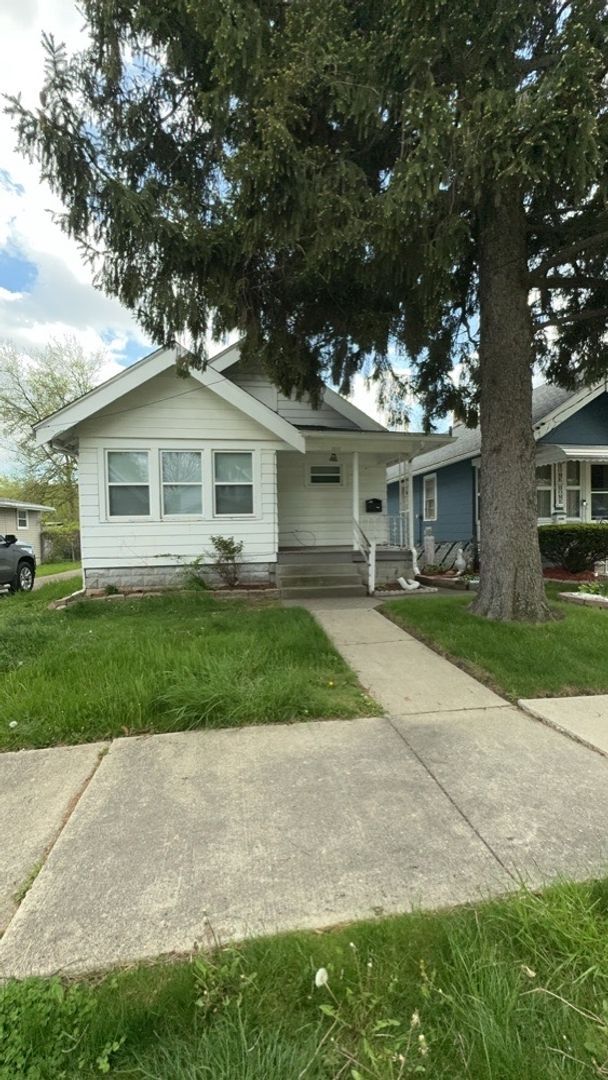 2 Bedroom House LaGrange Neighborhood 1218 Paxton St Toledo OH