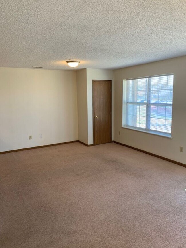 Interior Photo - College Place Apartments!