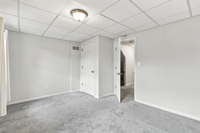 Building Photo - 550 Dauphin St