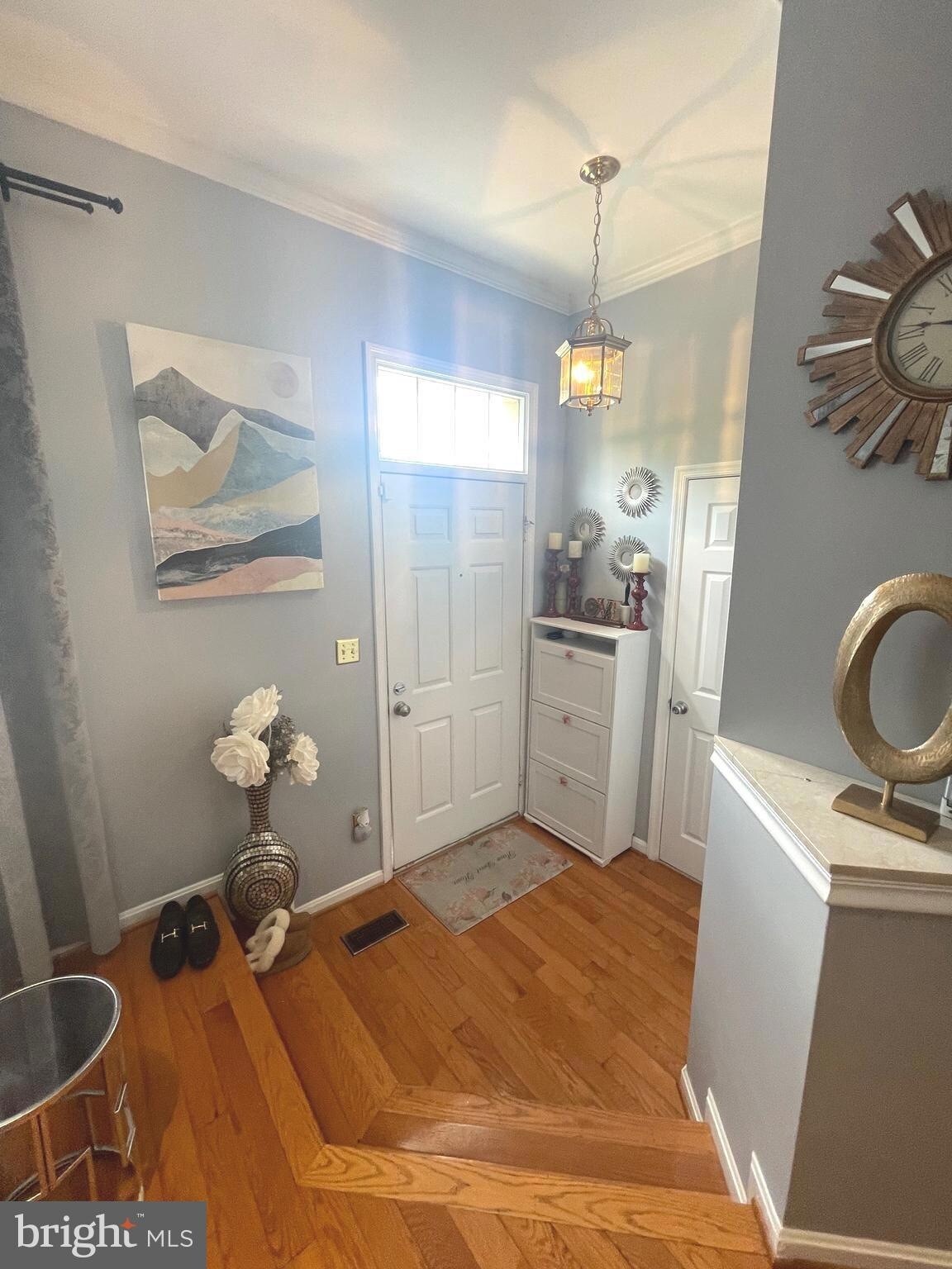 Building Photo - 47402 Darkhollow Falls Ter