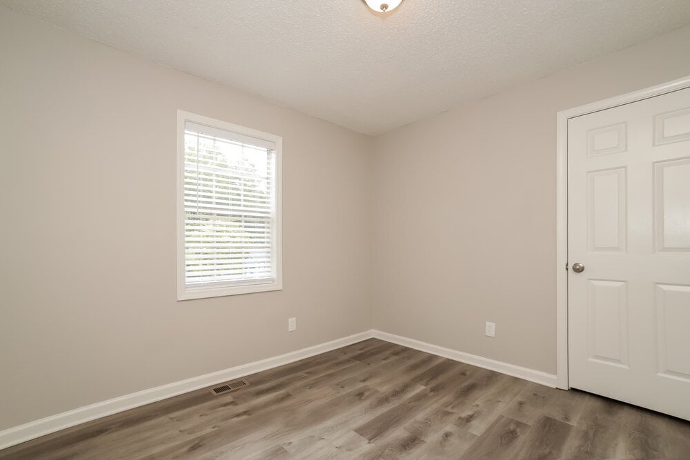 Building Photo - 6245 Pembroke Way
