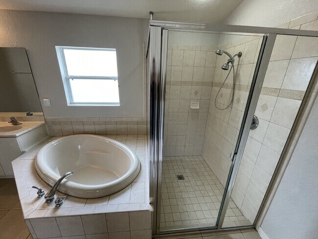 Building Photo - Grand Haven rental available