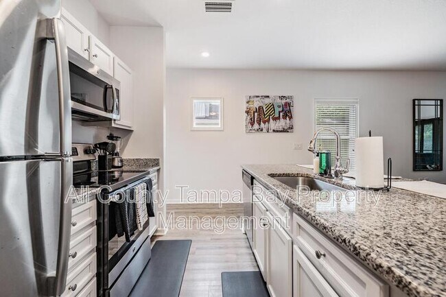 Building Photo - 2604 N Highland Ave