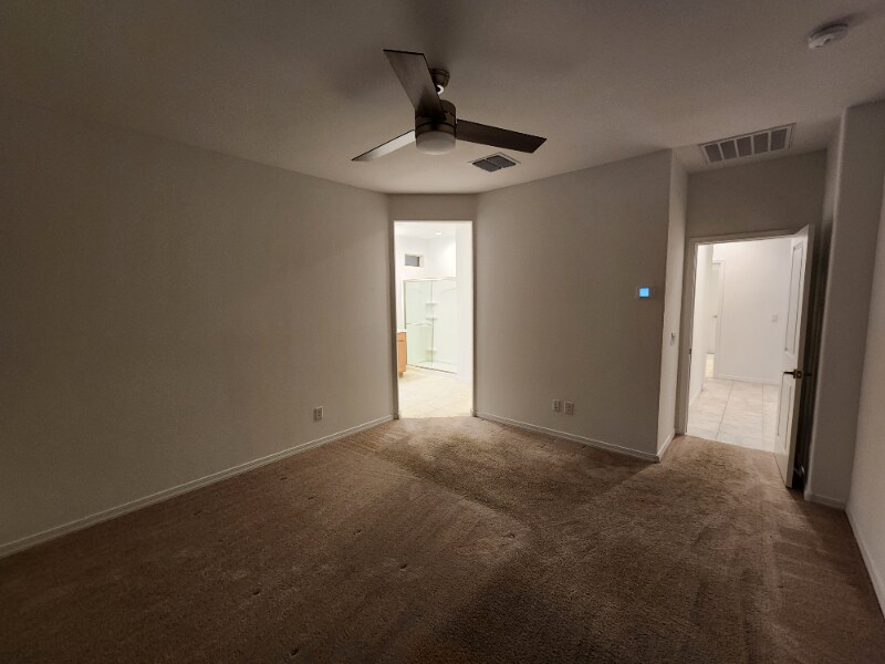 Building Photo - 8948 W Colter St