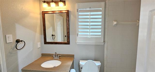 Building Photo - 2956 S Bend Dr