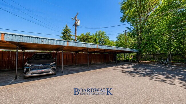 Building Photo - 161 Beryl Ave