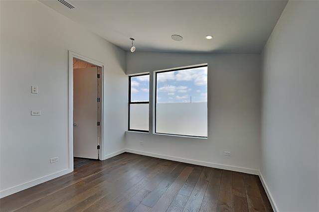 Building Photo - 103 Forest Star Dr