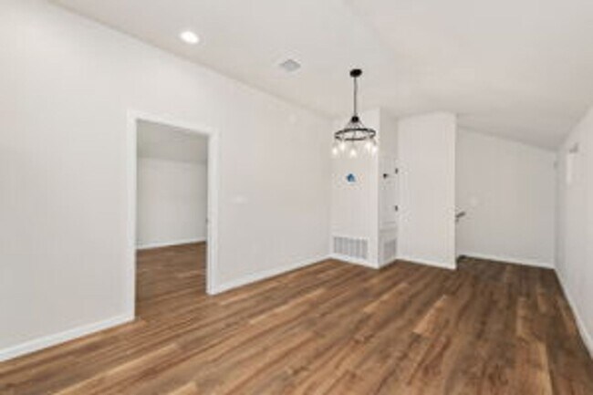 Building Photo - 1123 S Delaware Pl