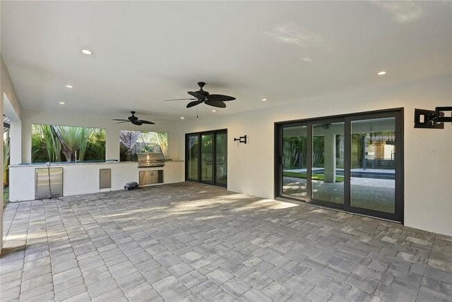 Building Photo - 845 Snell Isle Blvd NE