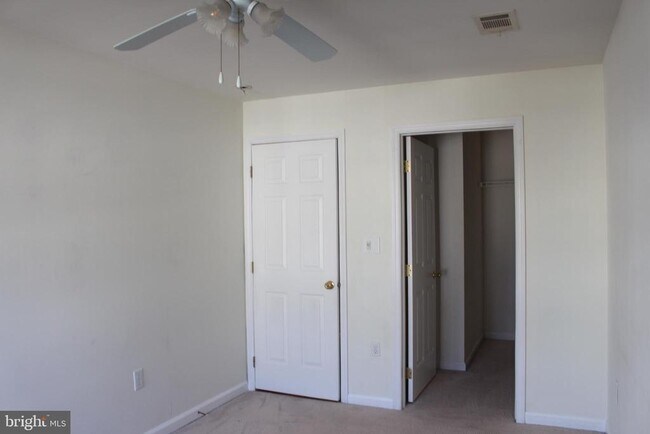 Building Photo - 54 Denali Dr