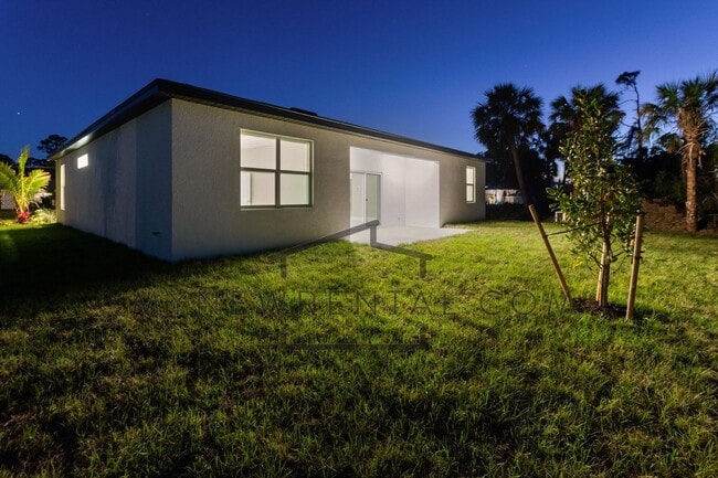 Building Photo - Deposit-Free! Get $1,000 OFF your first mo...