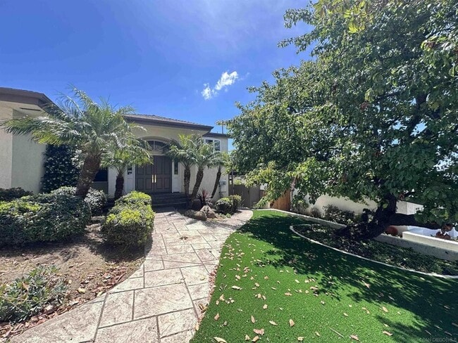 Building Photo - 3539 Mt Laurence Dr