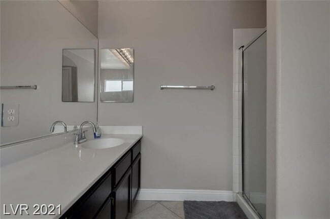 Building Photo - ** COMING SOON ** AMAZING SINGLE STORY HOME IN HENDERSON WITH DETACHED CASITA NO HOA & HOME COMES...