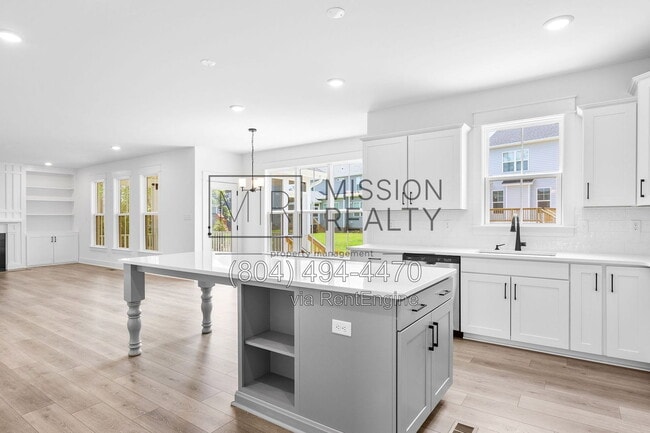 Building Photo - 13513 Pinstone Ct