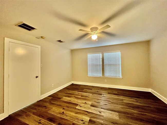 Building Photo - 1511 Nichole Woods Dr