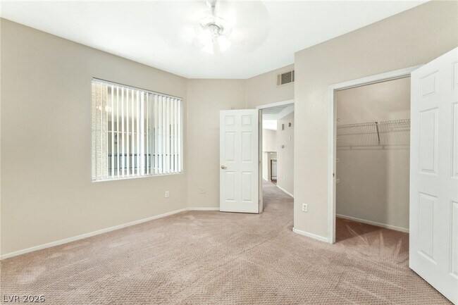 Building Photo - 7139 S Durango Dr