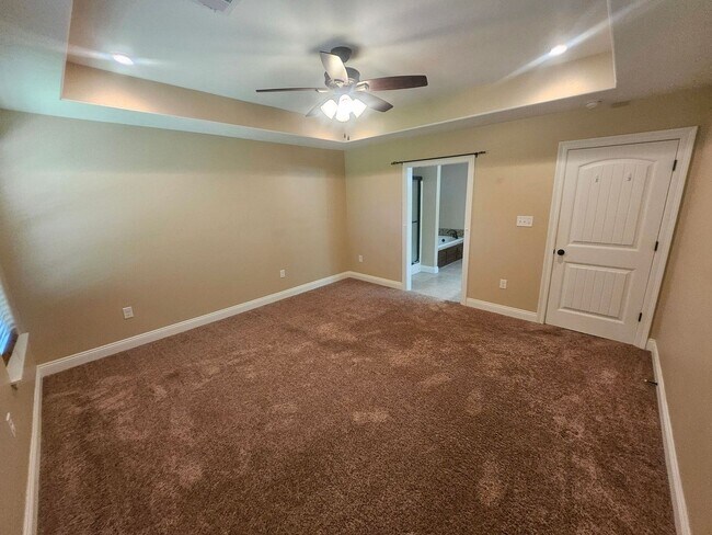 Building Photo - 339 Beltz Rd