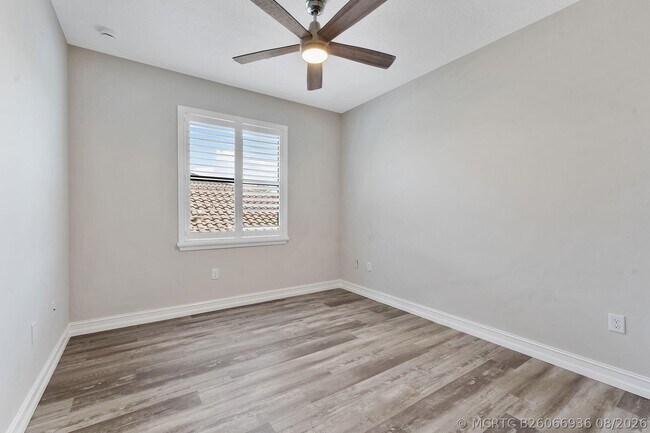 Building Photo - 14545 Alabaster Ave