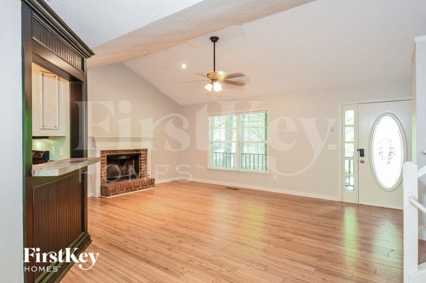 Building Photo - 38 Michael Ct