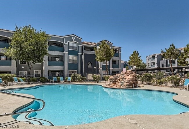 Building Photo - 6955 N Durango Dr