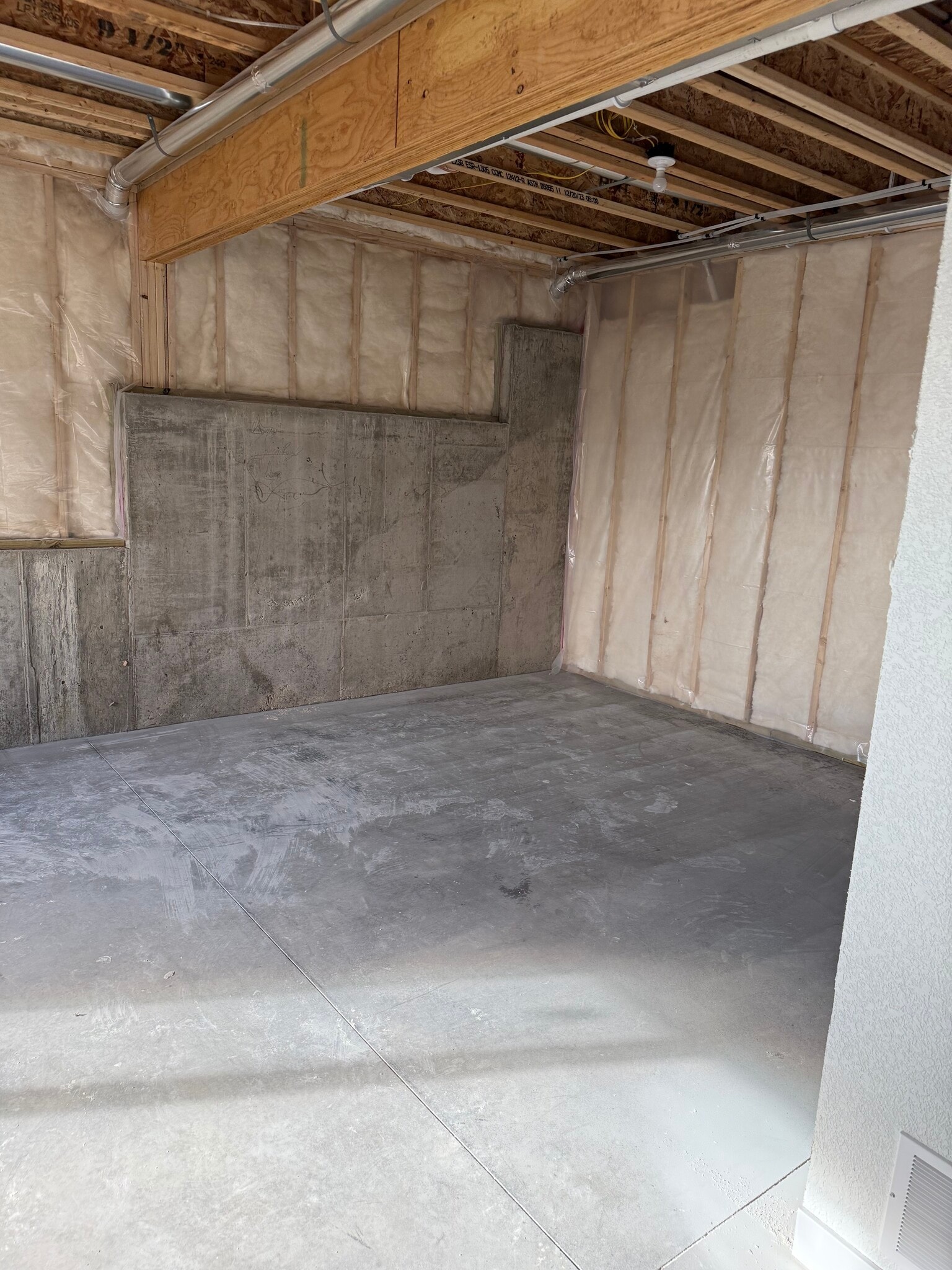 Building Photo - 5304 Silverton St