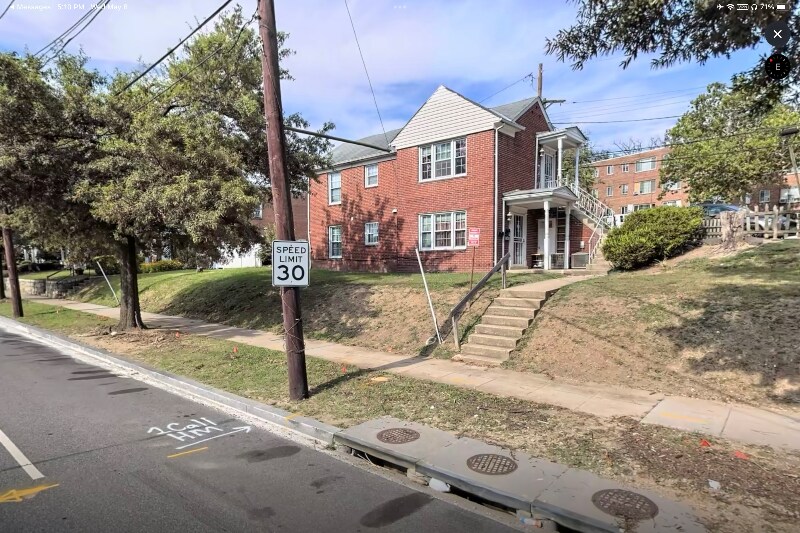 Primary Photo - 5001 North Capitol St NE