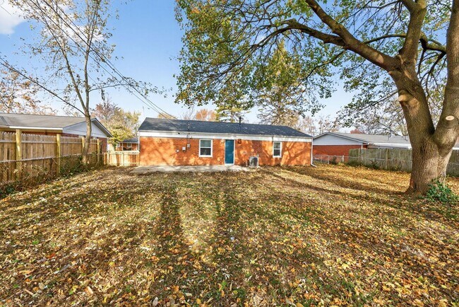 Building Photo - Newly Renovated 3 Bedroom Home for Rent wi...
