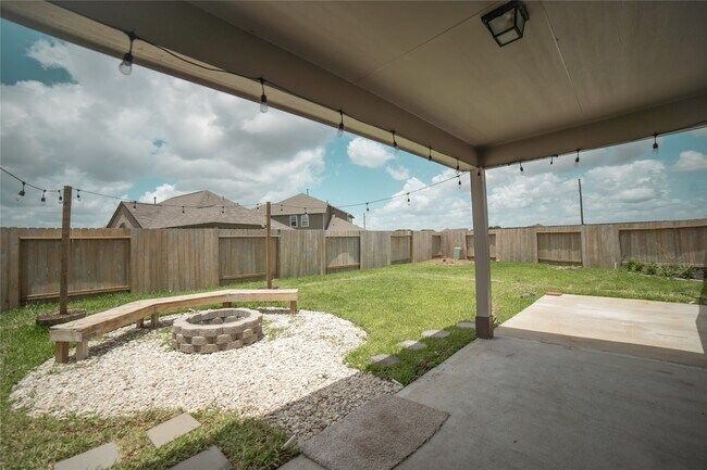 Building Photo - 3006 Tandem Ct