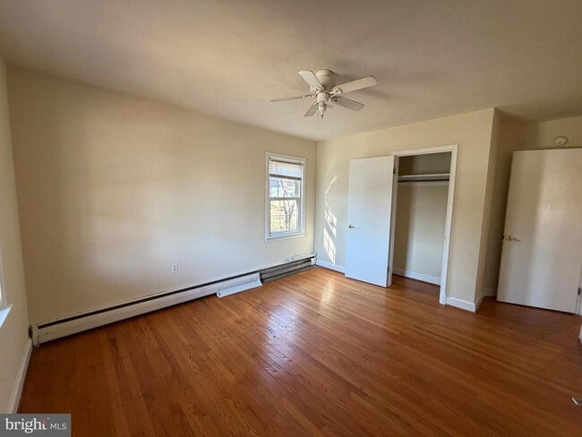 Building Photo - 540 Bellview Ave