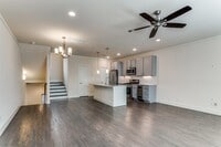 Building Photo - 4316 Hartford St