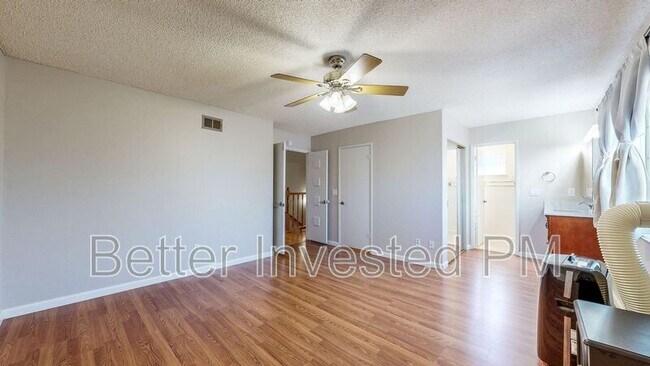 Building Photo - 848 Sprucewood Ct