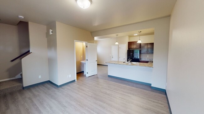 Primary Photo - Ankeny 3 Bedroom Townhome Available Novemb...