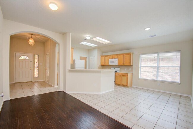 Building Photo - 5715 Afton Ridge Ln