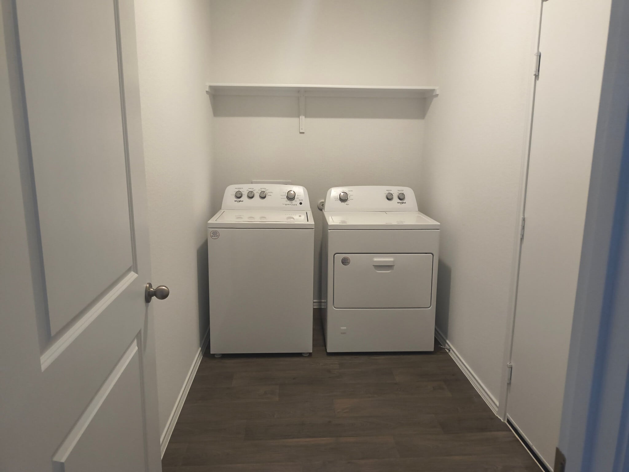 Building Photo - Room in House on Arnold Lp