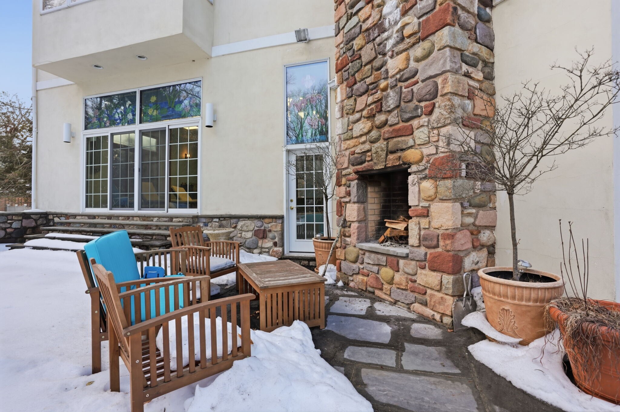 Building Photo - 244 Mathers Rd