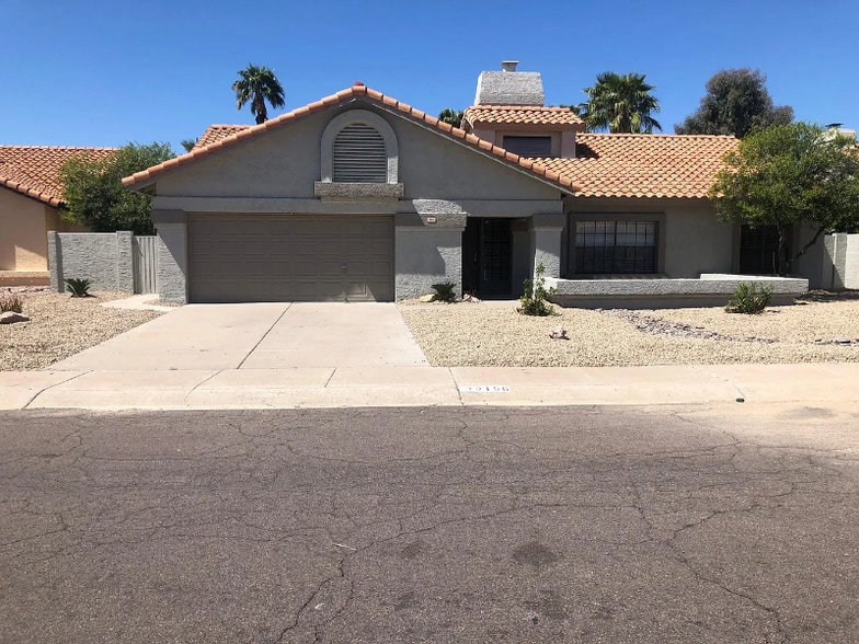 Primary Photo - 9196 N 103rd Pl