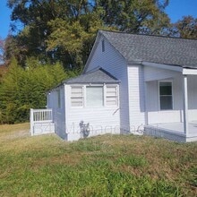 Building Photo - 1175 Blue Creek Rd